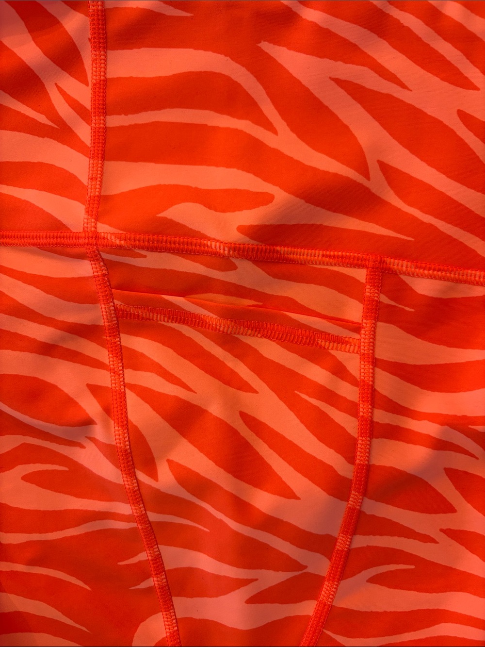 Old Navy Active Coral & Hot Pink Tie Dye Print Shorts bundle - Picture 5 of 5
